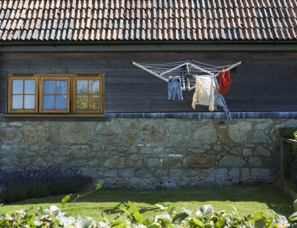 Washing line for outdoor drying