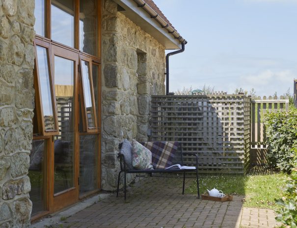 Enclosed outdoor space